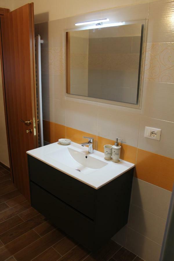 Il Castellaro Apartment Pignone Exterior photo